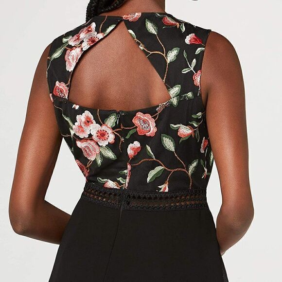 🌹 Embroidered Roses Romantic Classy Flowy Little Black Dress NWT - Picture 4 of 6